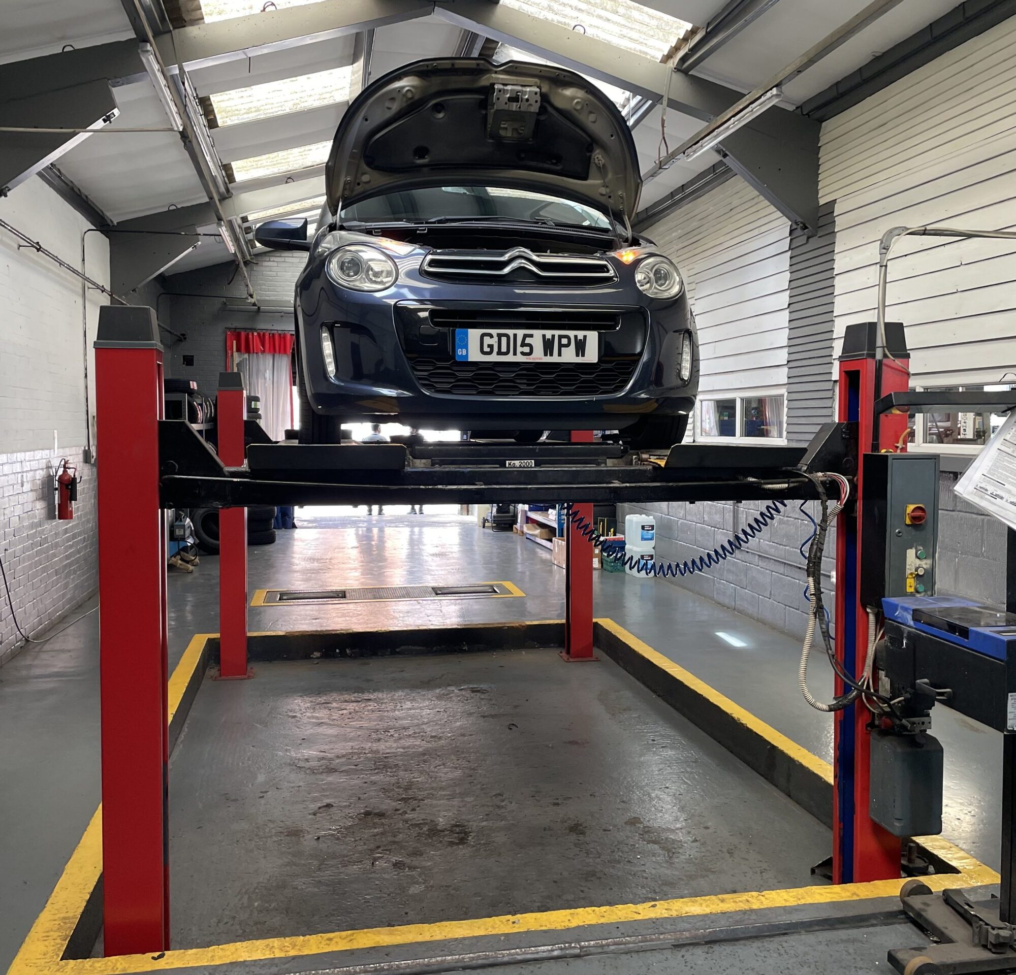 MOT Tests in High Wycombe, MOT Test Centre in High Wycombe, The MOT Centre