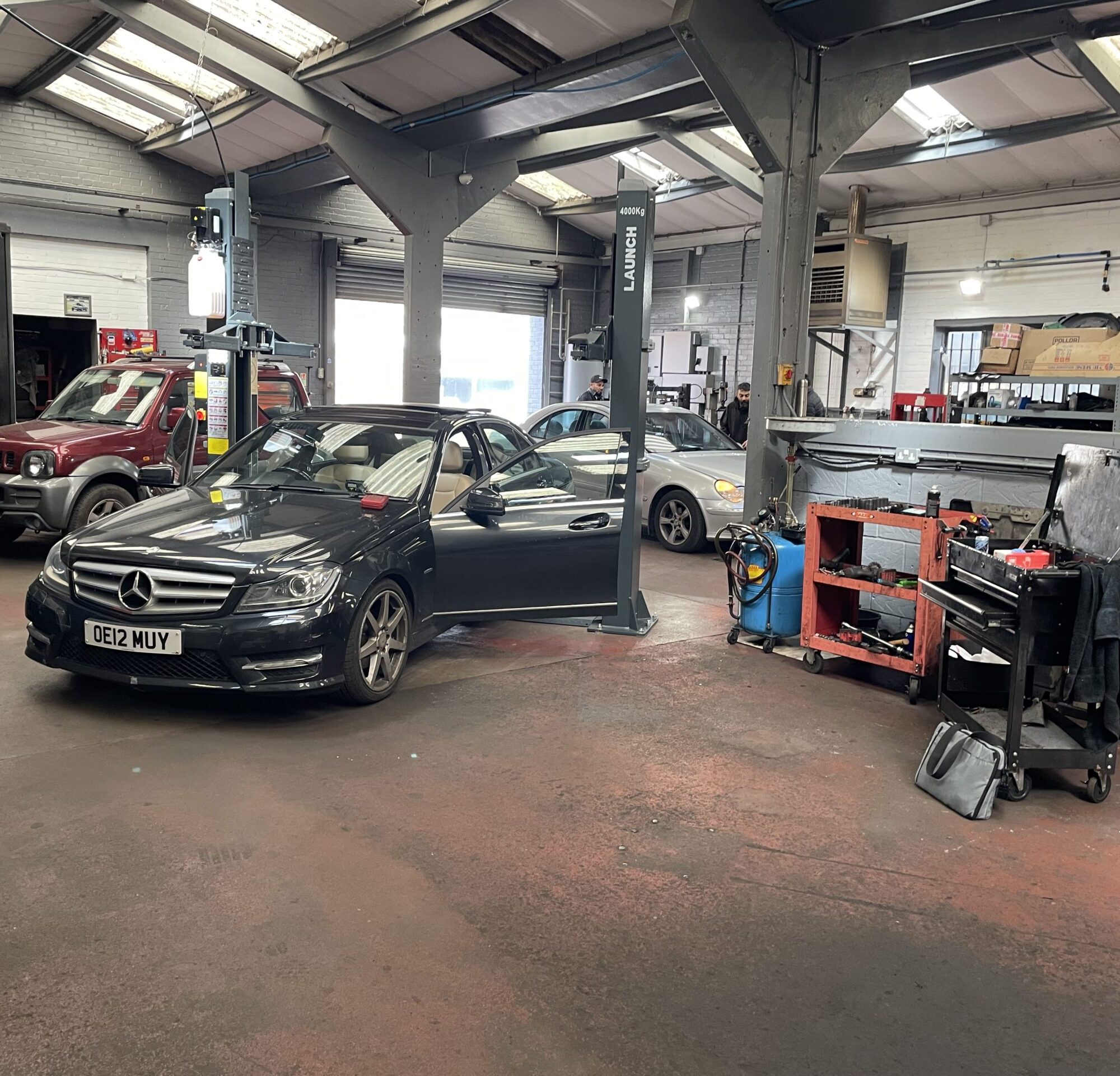 MOT Tests in High Wycombe, MOT Test Centre in High Wycombe, The MOT Centre